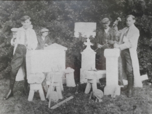 Ehrlich Vincenc 1954 (2. von rechts)