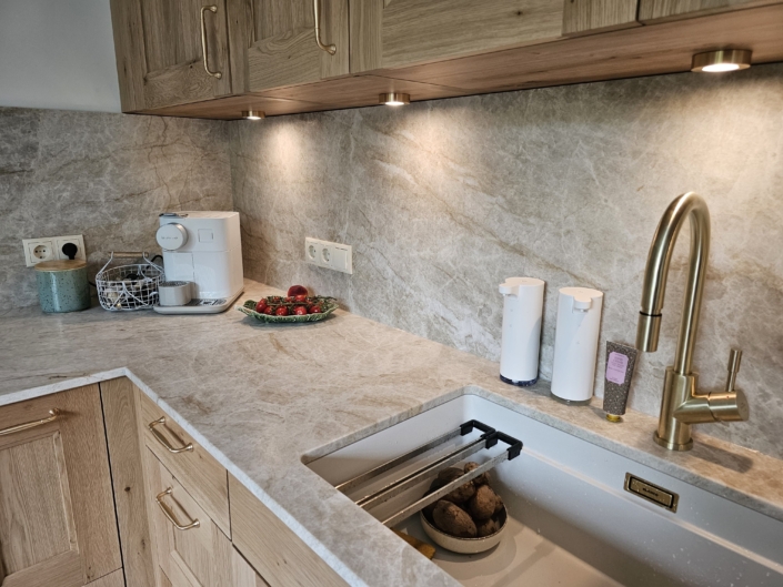 Naturstein-Küche von Ehrlich Scheibbs & Waidhofen